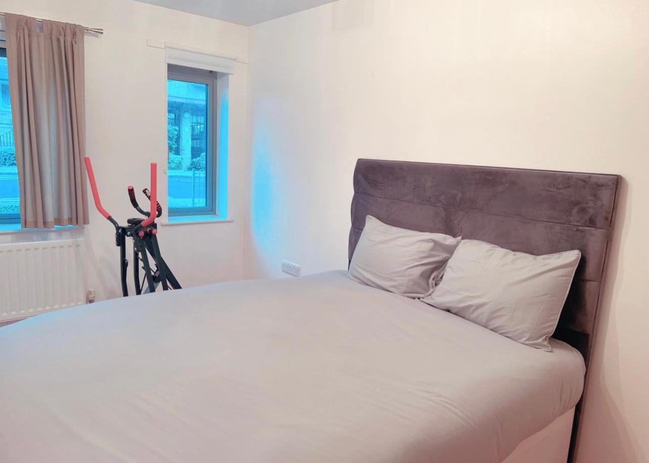 Battersea Chelsea Bridge Apartment London Eksteriør bilde